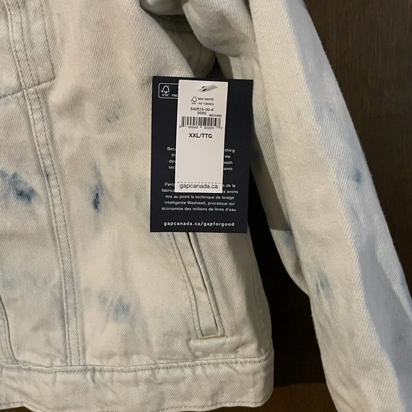 NWT GAP Women’s Size XXL cropped tie dye denim jacket - Picture 4 of 7